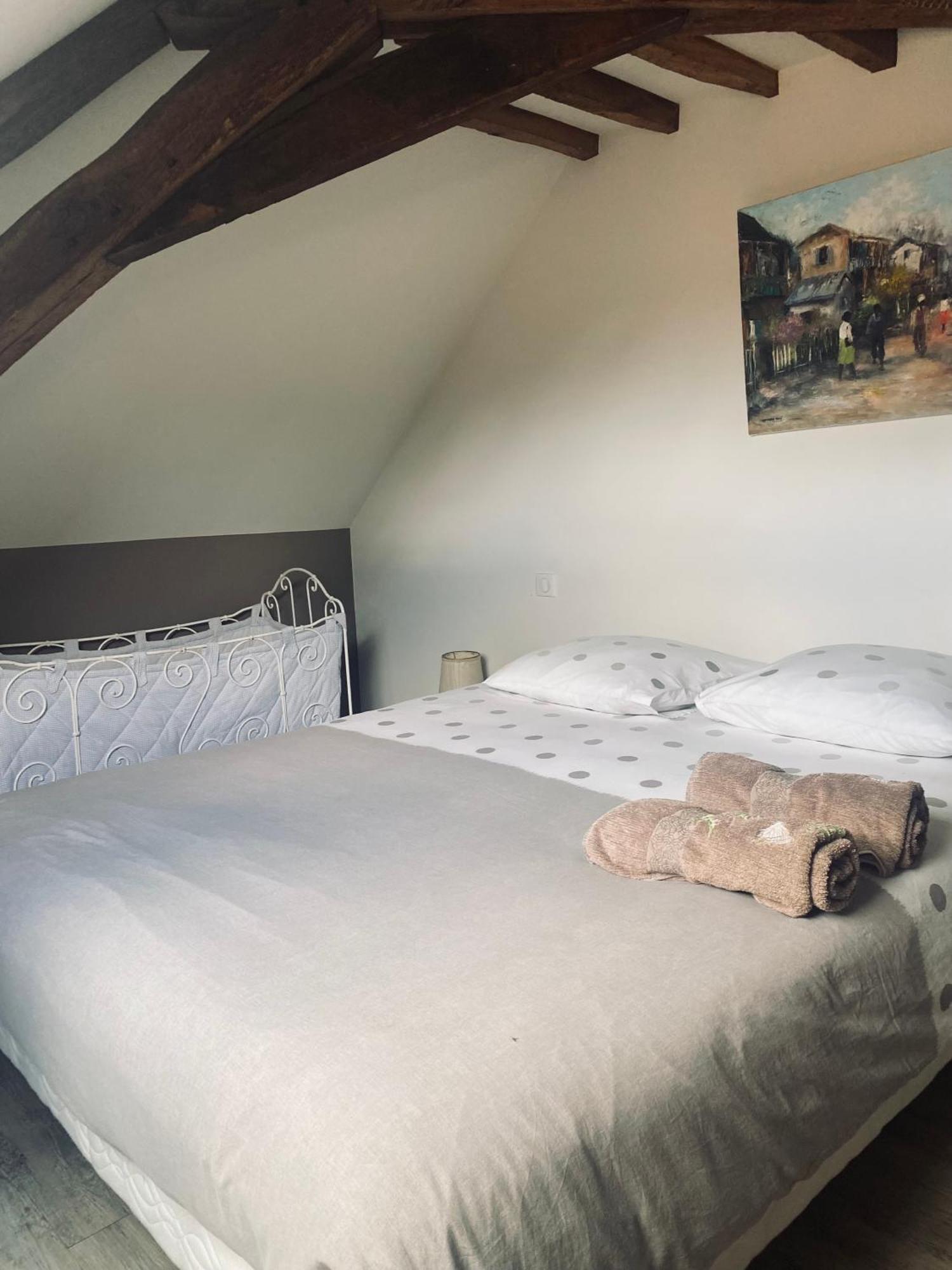 Les Couleurs Du Verger Beaumont-les-Autels Eksteriør bilde